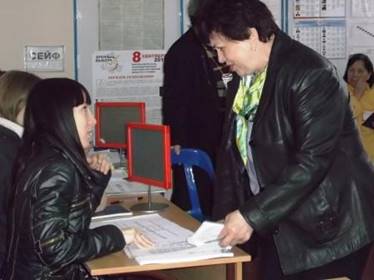 В апреле текущего года очередная группа прошла обучение в областном Учебном  центре организаторов выборов